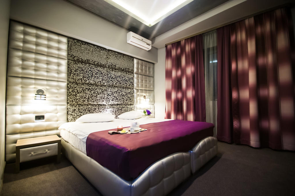 Târgu Jiu Hotel Aqua חדר תמונה